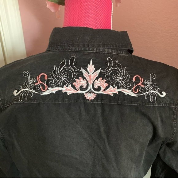 Black Denim Cowgirl Button Down with Pearl Buttons, Pink/White Embroidery - Picture 8 of 10